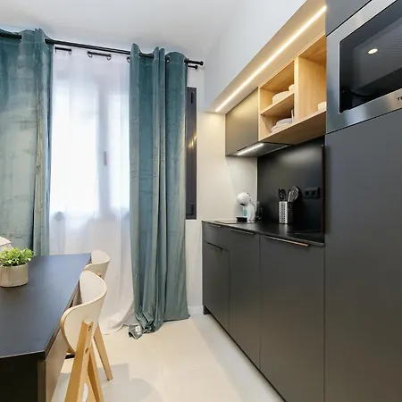 Elegante Y Luminoso En - Apto 2 By