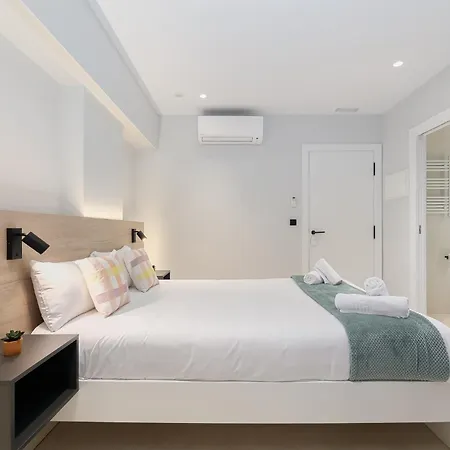 Elegante Y Luminoso En - Apto 2 By